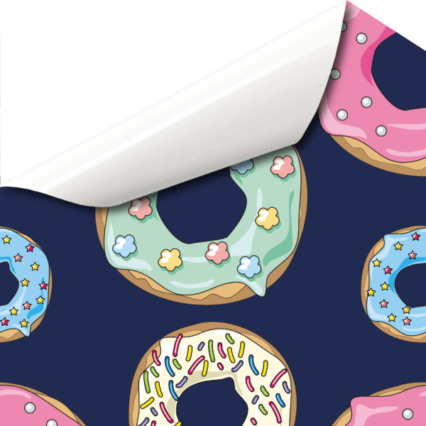 donuts mit streusel auf dunkelblau vorschau 1